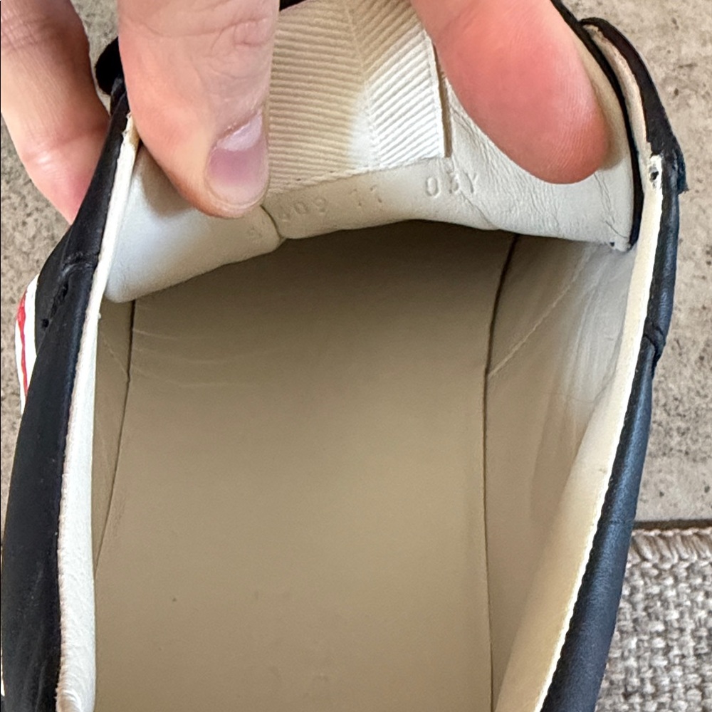 Gucci Black Leather Sneakers with White and Red Logo Patch - Picture 2 of 7